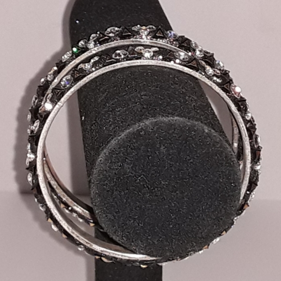 Austrian Crystal Bangles by Priya Kakkar (2) - NWOT - Picture 3 of 5